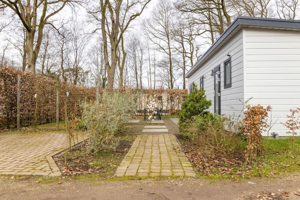 Gezellig Modern Chalet Midden Op De Veluwe Epe Exterior foto